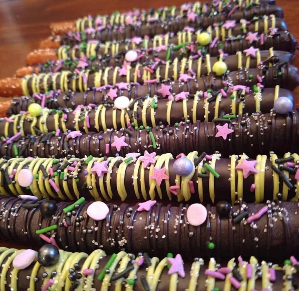 Color and Chocolate Galor